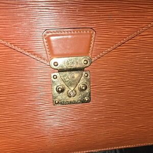 Louis Vuitton Authentic man or woman briefcase wonderful reddish color